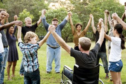 What are the examples of community participation in NDIS?