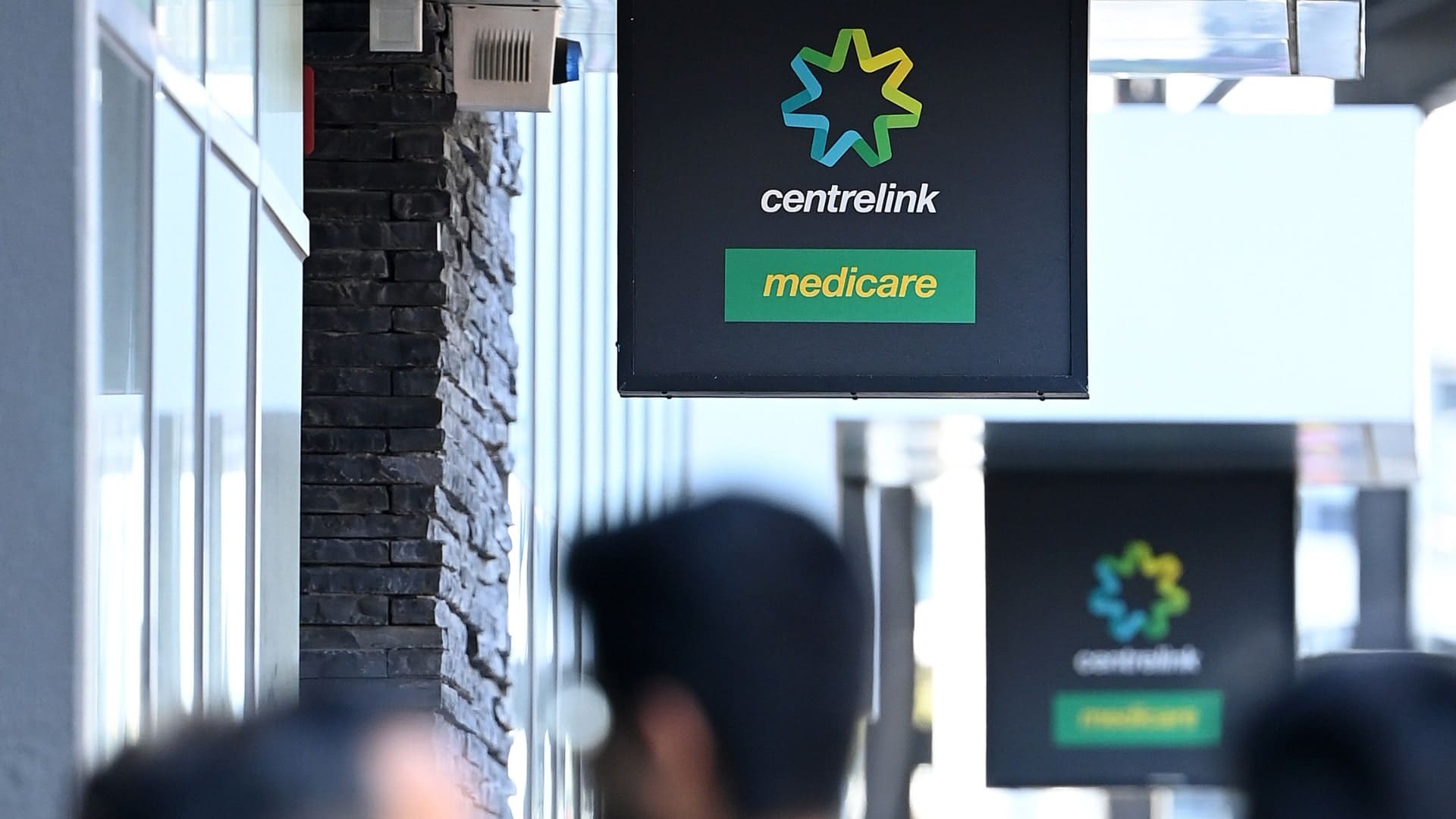 NDIS or Centrelink? A Quick Comparison